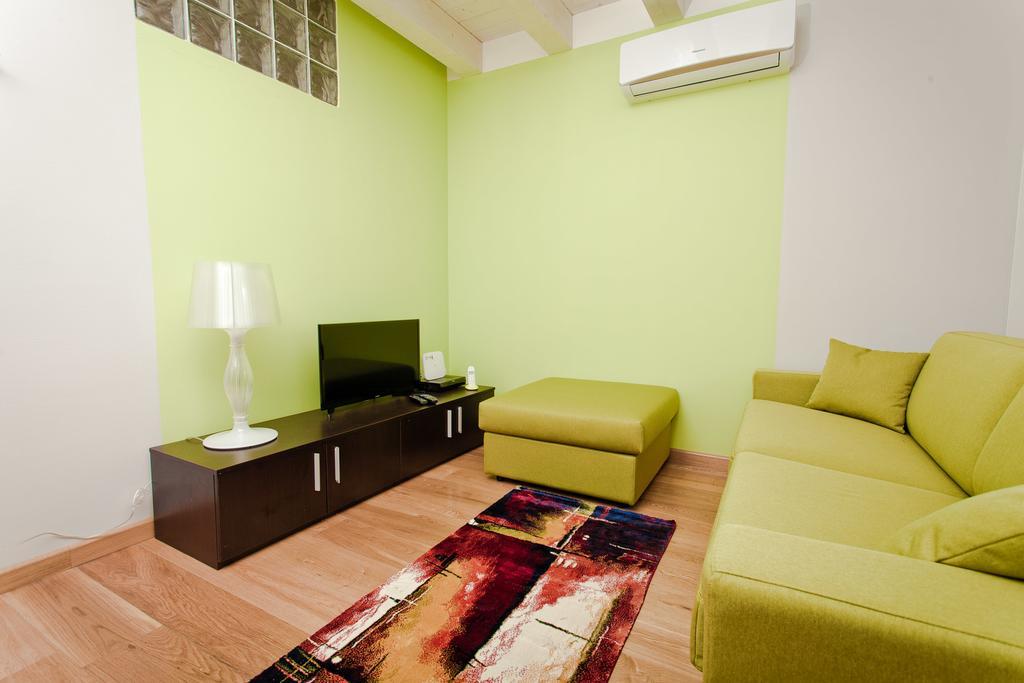 Be Happy Apartment Ferrara Exterior foto